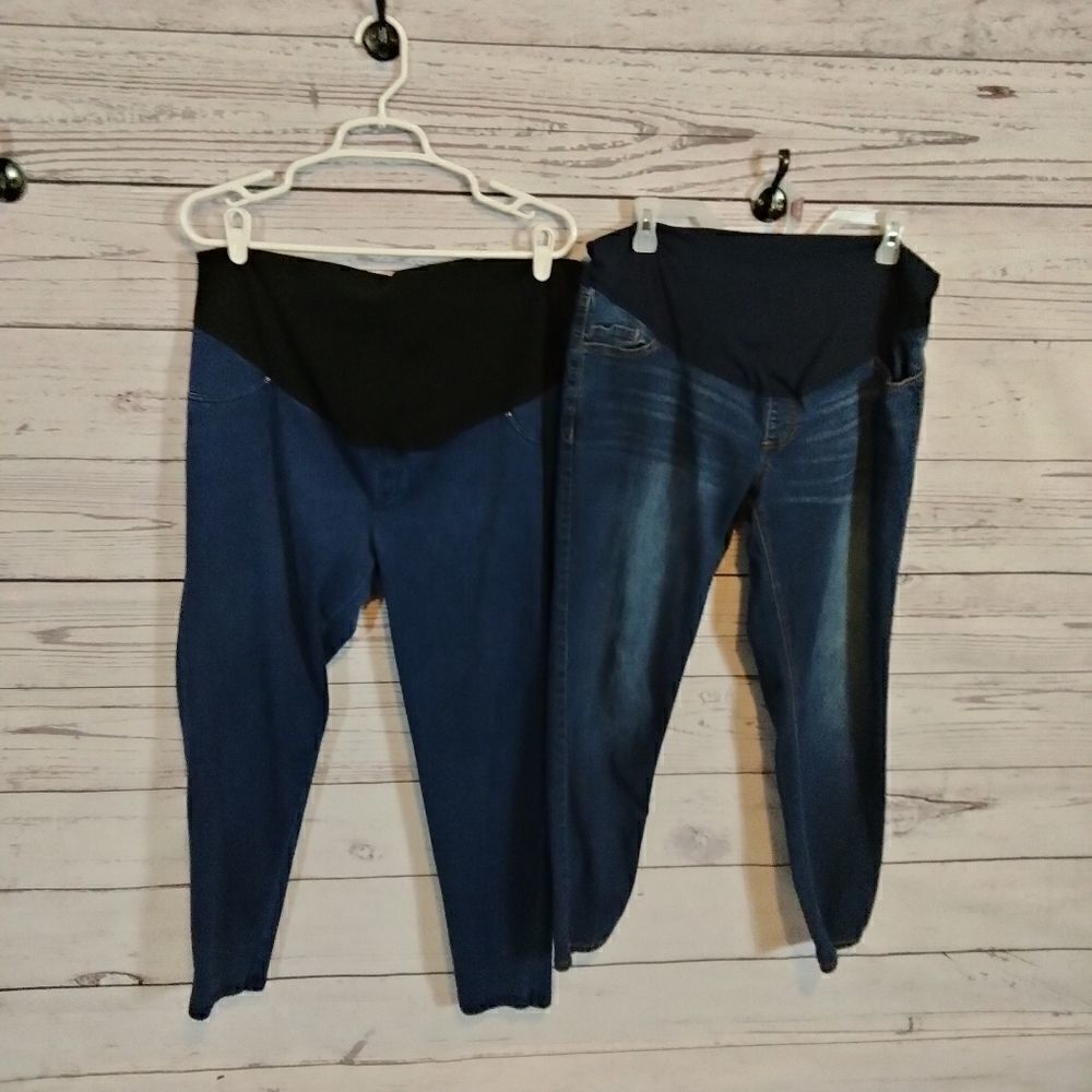 "Time & Tru" woman's maternity jeans 👖